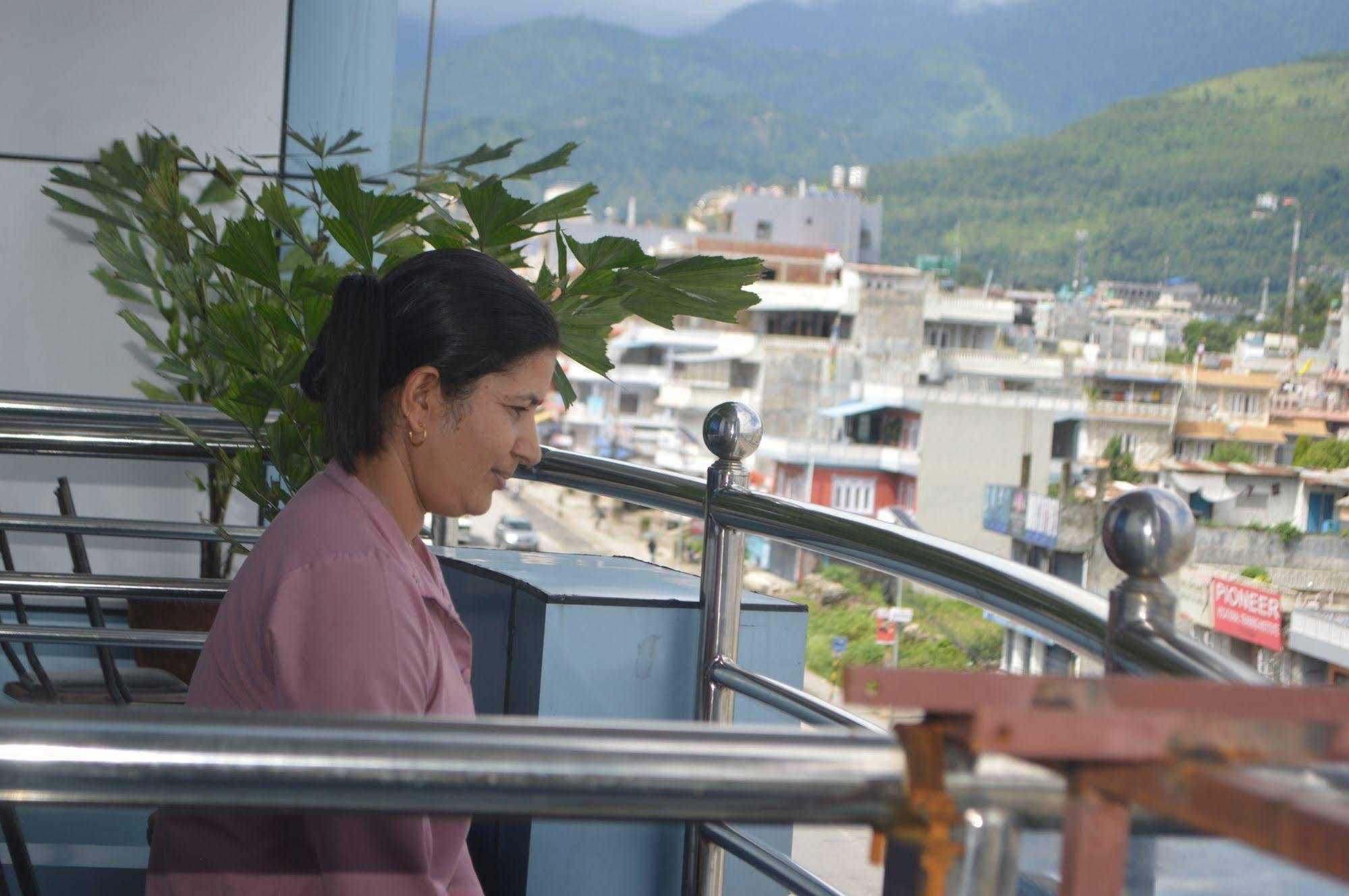 Pokhara Deep Sagar Hotel Esterno foto