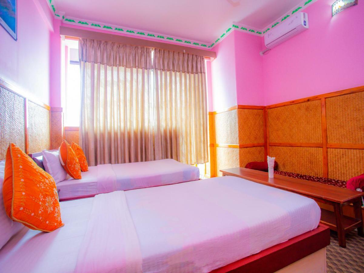 Pokhara Deep Sagar Hotel Esterno foto