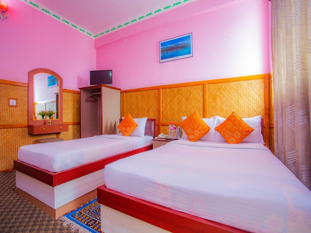 Pokhara Deep Sagar Hotel Esterno foto